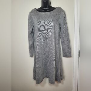 Thyme & Honey Long Sleeve Stretch Dress sz M